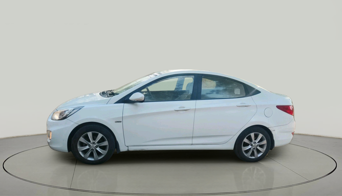 2011 Hyundai Verna FLUIDIC 1.6 CRDI SX, Diesel, Manual, 45,846 km, exterior