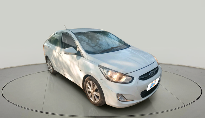 2011 Hyundai Verna FLUIDIC 1.6 CRDI SX, Diesel, Manual, 45,846 km, exterior