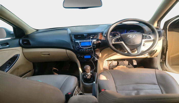 2011 Hyundai Verna FLUIDIC 1.6 CRDI SX, Diesel, Manual, 45,846 km, interior