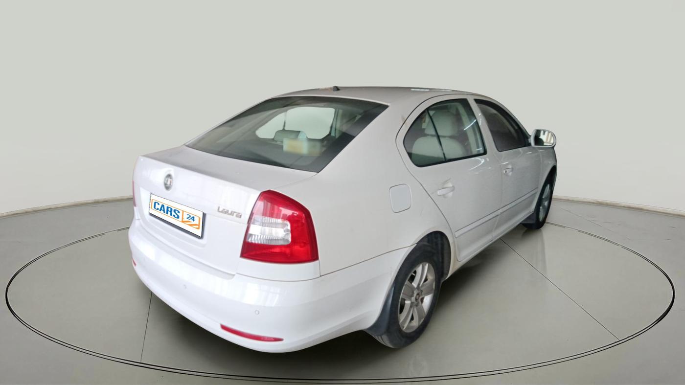 2010 Skoda Laura AMBIENTE 1.8 TSI, Petrol, Manual, 70,771 km, exterior
