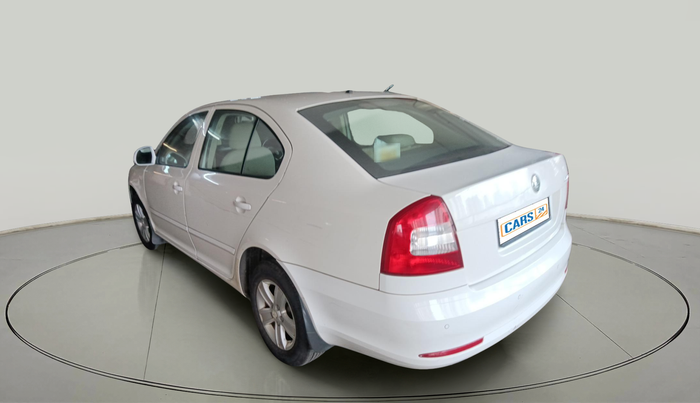 2010 Skoda Laura AMBIENTE 1.8 TSI, Petrol, Manual, 70,771 km, exterior