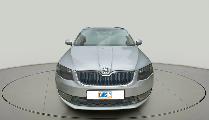 2015 Skoda Octavia 2.0 TDI CR STYLE PLUS AT, Diesel, Automatic, 2,09,904 km, exterior