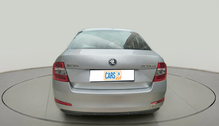 2015 Skoda Octavia 2.0 TDI CR STYLE PLUS AT, Diesel, Automatic, 2,09,904 km, exterior
