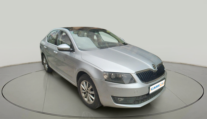 2015 Skoda Octavia 2.0 TDI CR STYLE PLUS AT, Diesel, Automatic, 2,09,904 km, exterior