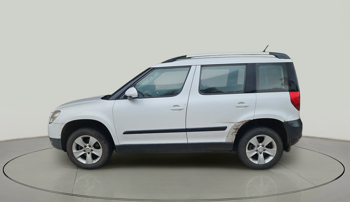2011 Skoda Yeti AMBIENTE, Diesel, Manual, 1,37,209 km, exterior
