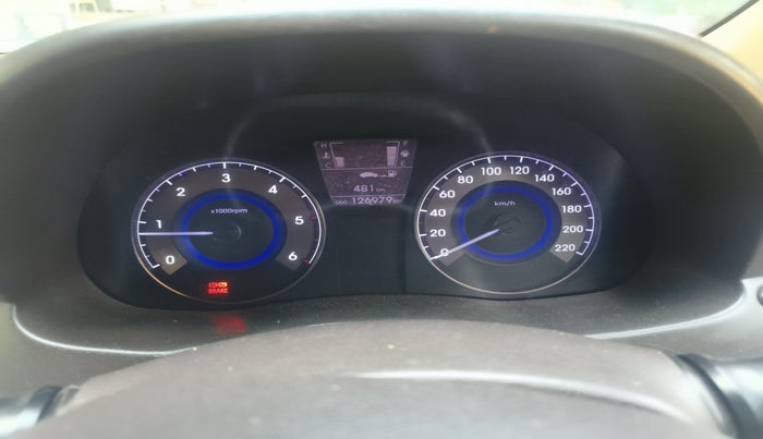 2013 Hyundai Verna FLUIDIC 1.6 CRDI SX, Diesel, Manual, 1,26,979 km, interior