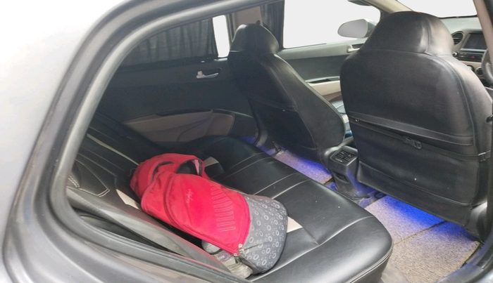 2018 Hyundai Grand i10 SPORTZ 1.2 KAPPA VTVT, Petrol, Manual, 79,280 km, interior