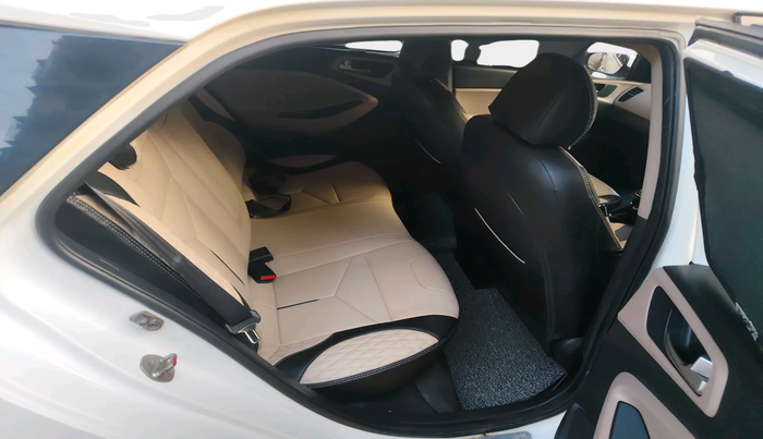 2019 Hyundai Elite i20 ASTA 1.4 CRDI (O), Diesel, Manual, 1,18,739 km, interior