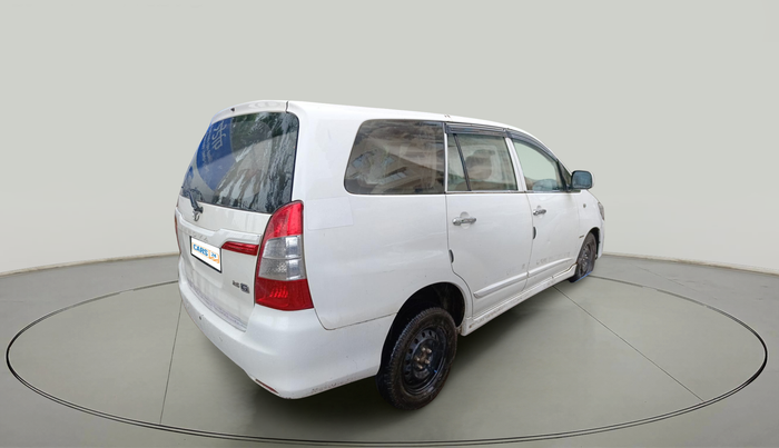 2016 Toyota Innova 2.5 GX 7 STR, Diesel, Manual, 2,81,358 km, exterior