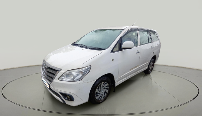 2016 Toyota Innova 2.5 GX 7 STR, Diesel, Manual, 2,81,358 km, exterior