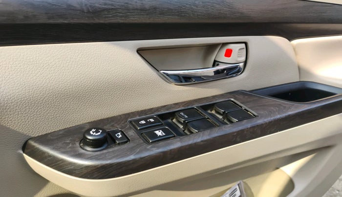 2023 Maruti Ertiga ZXI (O) CNG, Petrol, Manual, 78,448 km, interior