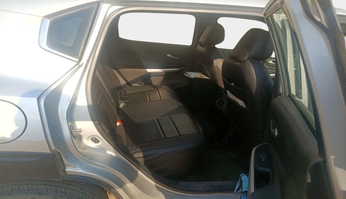 2023 Nissan MAGNITE XV PREMIUM TURBO CVT, Petrol, Automatic, 54,270 km, interior