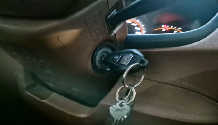 2015 ISUZU MU-7 Premium 4x2 AT, Diesel, Automatic, 1,56,145 km, interior