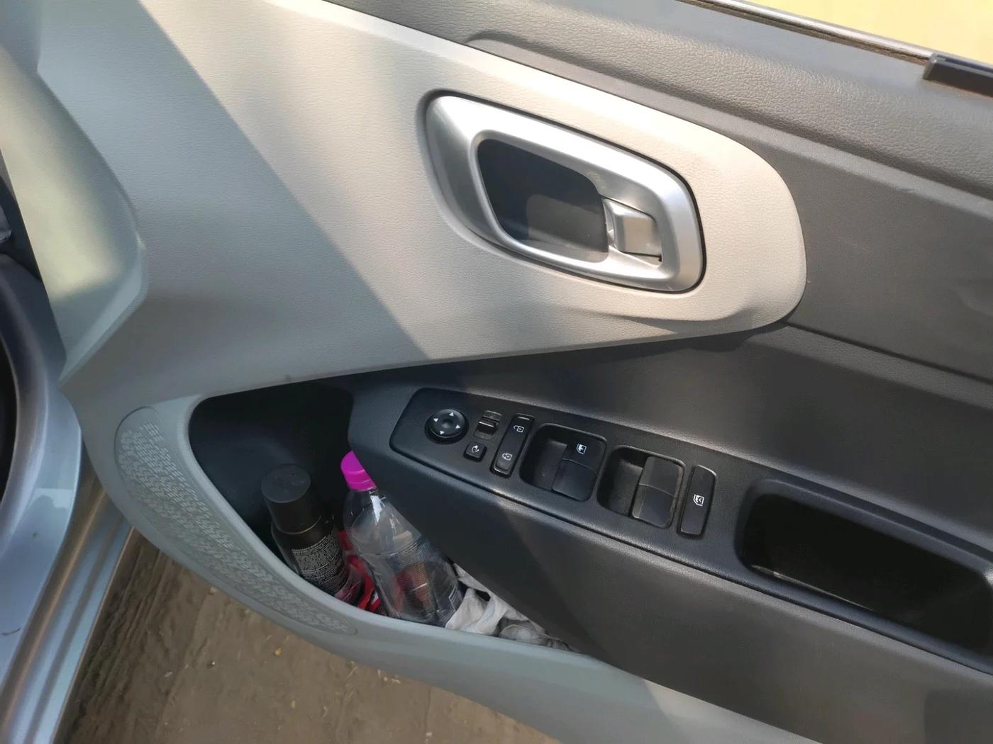 2022 Hyundai GRAND I10 NIOS SPORTZ 1.2 KAPPA VTVT CNG, CNG, Manual, 20,600 km, interior