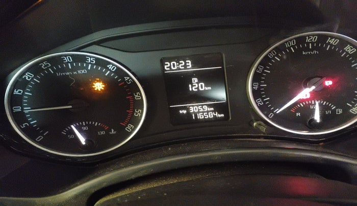 2010 Skoda Laura AMBITION 2.0 TDI CR MT, Diesel, Manual, 1,16,584 km, interior