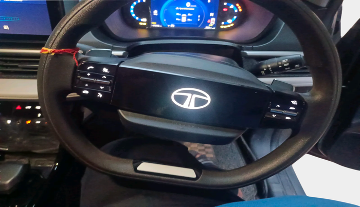 2023 Tata NEXON CREATIVE PLUS S 1.2 REVOTRON 6 AMT, Petrol, Automatic, 47,846 km, interior