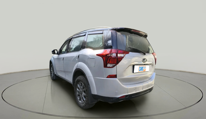 2018 Mahindra XUV500 W11 AT, Diesel, Automatic, 1,11,824 km, exterior