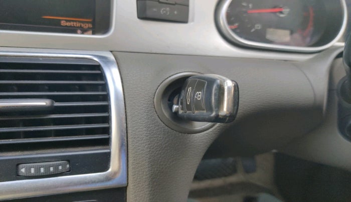 2012 Audi Q7 3.0 TDI QUATTRO, Diesel, Automatic, 1,49,219 km, interior