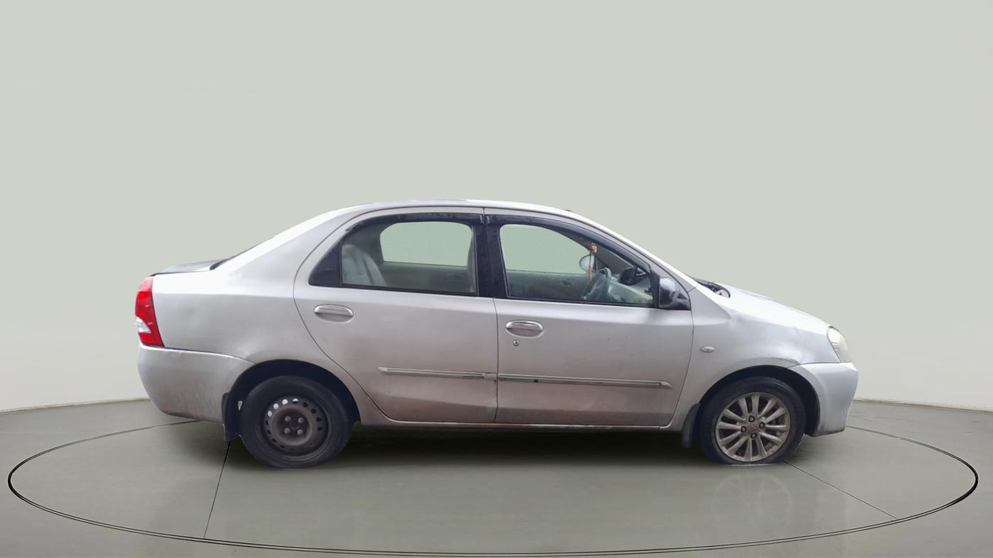 2012 Toyota Etios V, Petrol, Manual, 1,16,248 km, exterior