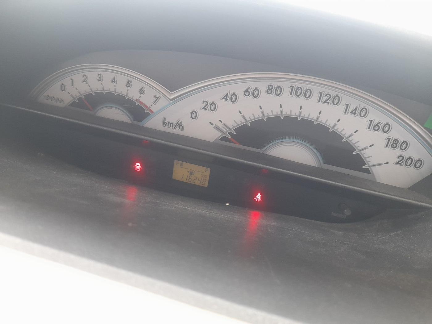 2012 Toyota Etios V, Petrol, Manual, 1,16,248 km, interior