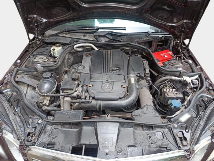 2011 Mercedes Benz E Class E 200 CGI, Petrol, Automatic, 67,692 km, exterior