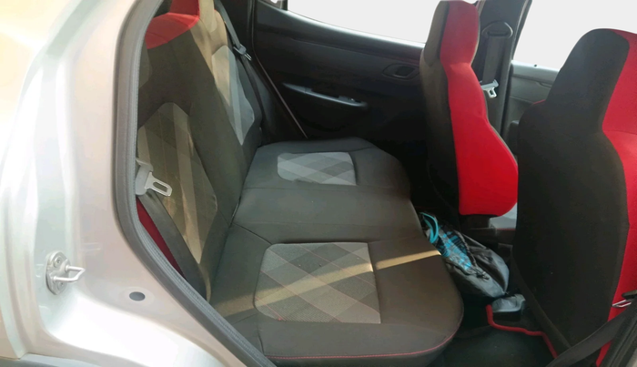 2021 Renault Kwid RXT 1.0 AMT (O), Petrol, Automatic, 6,097 km, interior