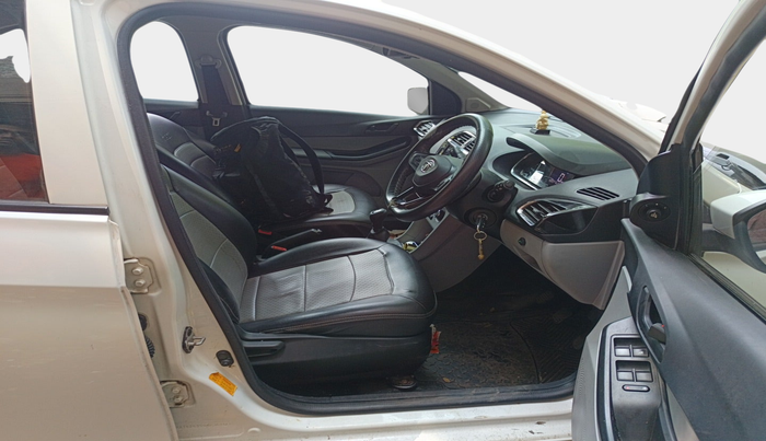 2021 Tata Tiago XT PETROL, Petrol, Manual, 35,540 km, interior