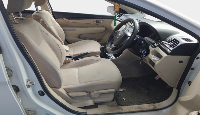 2016 Maruti Ciaz VXI+, Petrol, Manual, 39,062 km, interior