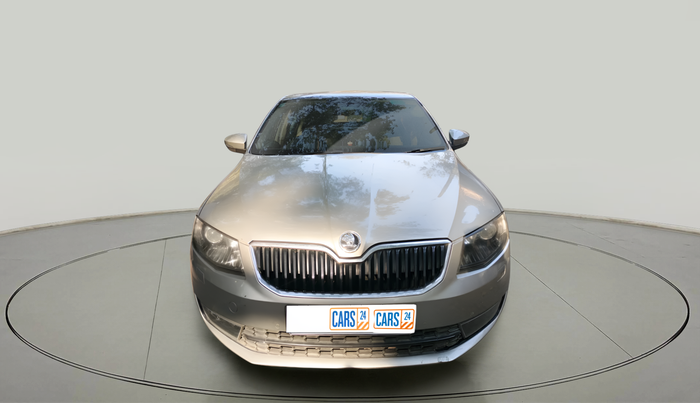 2014 Skoda Octavia ELEGANCE 1.8 TSI AT, Petrol, Automatic, 1,11,705 km, exterior