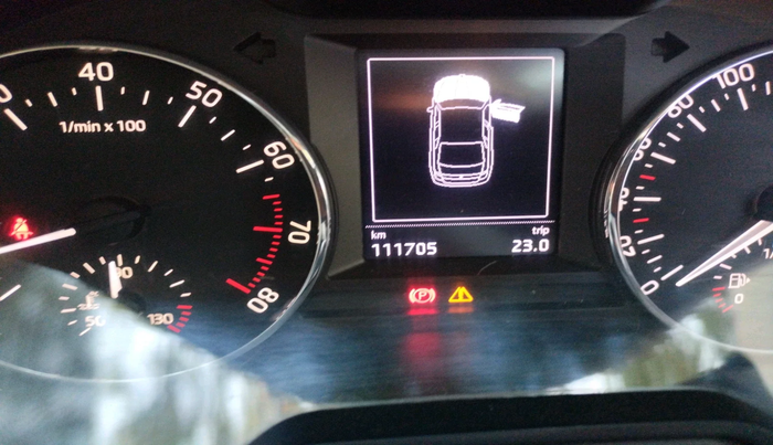 2014 Skoda Octavia ELEGANCE 1.8 TSI AT, Petrol, Automatic, 1,11,705 km, interior