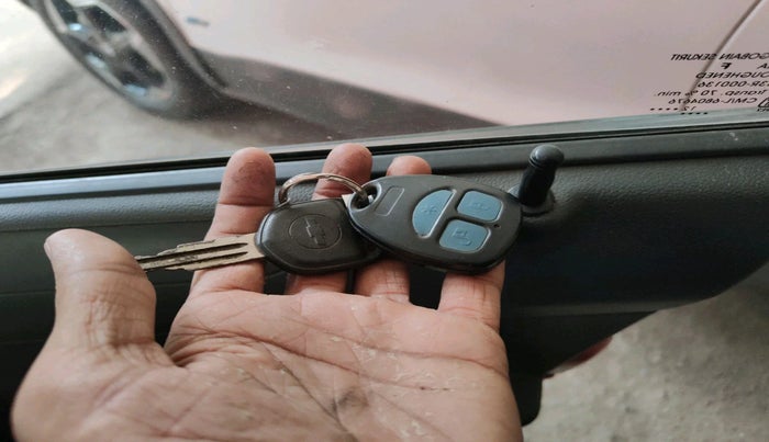 2012 Chevrolet Beat PS DIESEL, Diesel, Manual, 1,80,943 km, interior