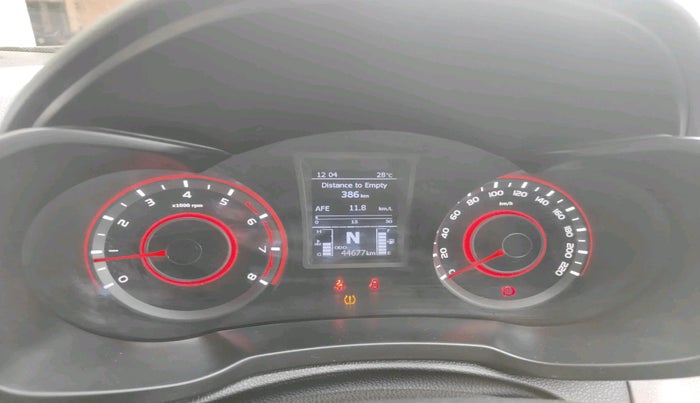 2021 Mahindra XUV300 W8 (O) 1.2 PETROL, Petrol, Manual, 44,677 km, interior