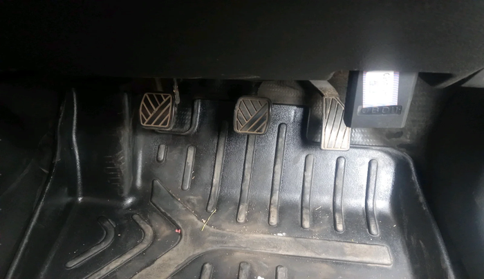 2023 Maruti BREZZA LXI, Petrol, Manual, 45,459 km, interior