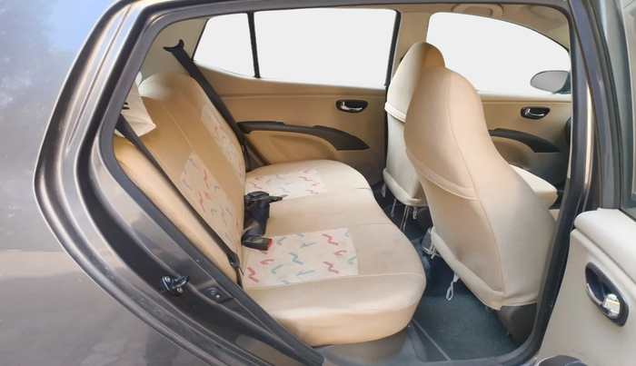 2012 Hyundai i10 MAGNA 1.2, Petrol, Manual, 37,825 km, interior