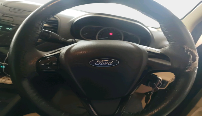 2016 Ford Figo Aspire TITANIUM 1.2 PETROL, Petrol, Manual, 70,630 km, interior