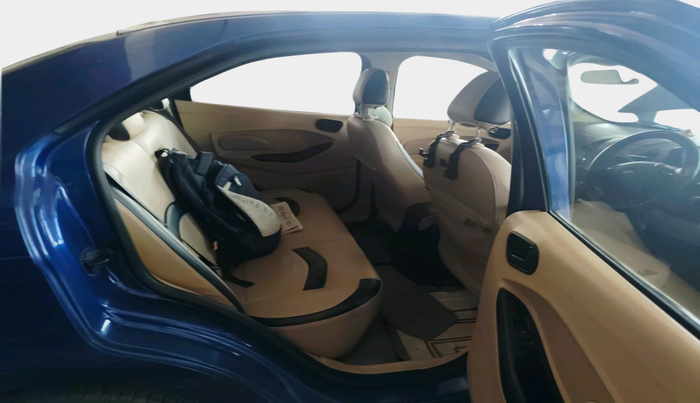 2016 Ford Figo Aspire TITANIUM 1.2 PETROL, Petrol, Manual, 70,630 km, interior