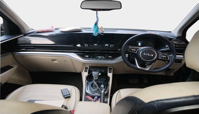 2022 KIA CARENS LUXURY PLUS 1.4 PETROL DCT 7 STR, Petrol, Automatic, 9,189 km, interior