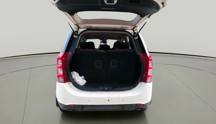 2014 Mahindra XUV500 W8, Diesel, Manual, 54,932 km, exterior