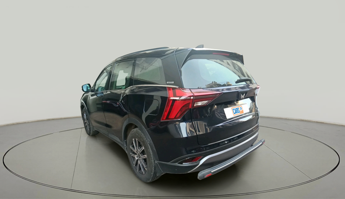 2021 Mahindra XUV700 AX 7 P AT 7 STR, Petrol, Automatic, 83,938 km, exterior