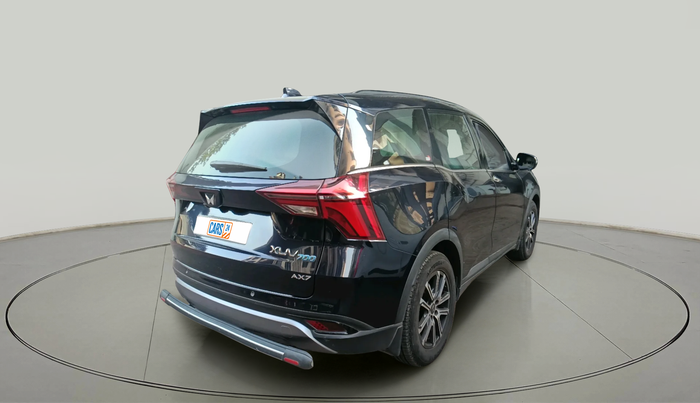 2021 Mahindra XUV700 AX 7 P AT 7 STR, Petrol, Automatic, 83,938 km, exterior