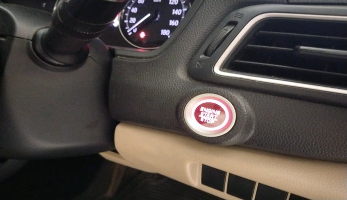 2018 Honda Amaze 1.2L I-VTEC V CVT, Petrol, Automatic, 39,107 km, interior