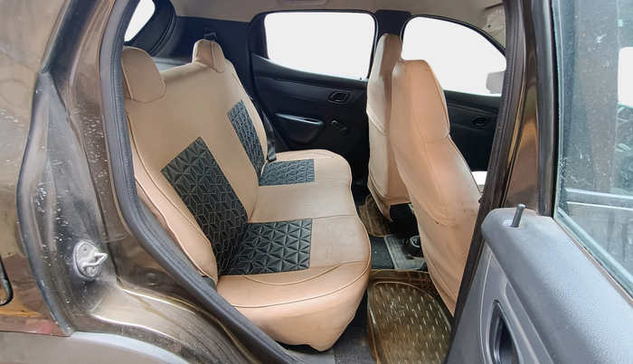 2016 Renault Kwid RXT 0.8, Petrol, Manual, 47,608 km, interior