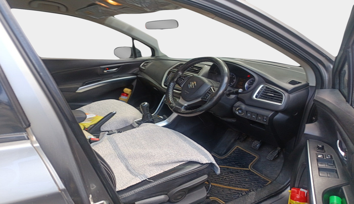 2017 Maruti S Cross ZETA 1.3, Diesel, Manual, 1,35,900 km, interior