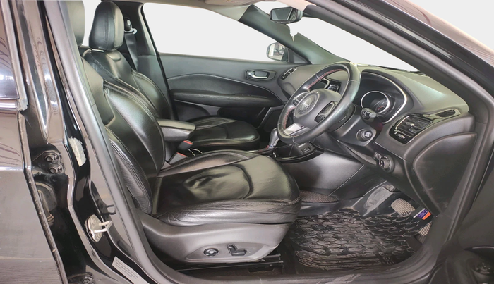 2018 Jeep Compass LIMITED PLUS PETROL AT, Petrol, Automatic, 36,872 km, interior