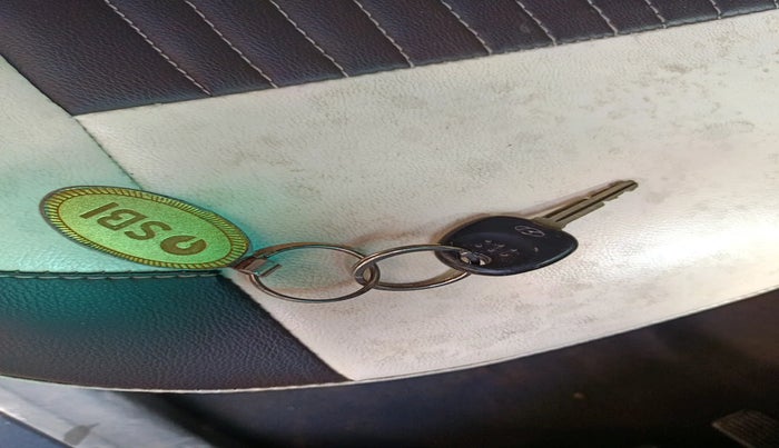 2011 Hyundai i10 MAGNA 1.2, Petrol, Manual, 39,602 km, interior