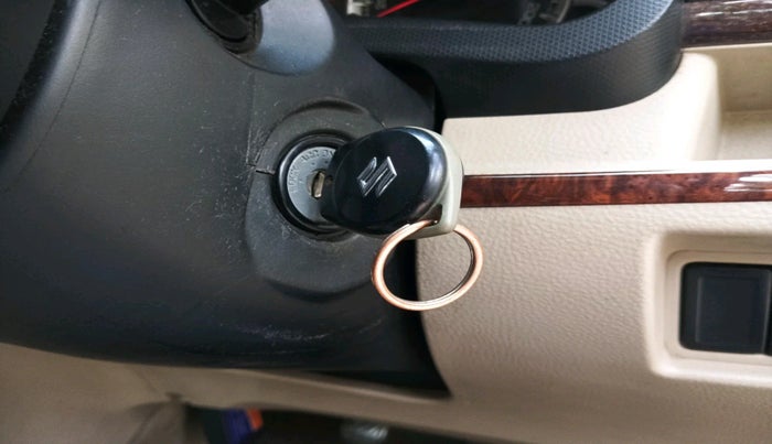 2014 Maruti Swift Dzire ZXI, Petrol, Manual, 1,13,151 km, interior