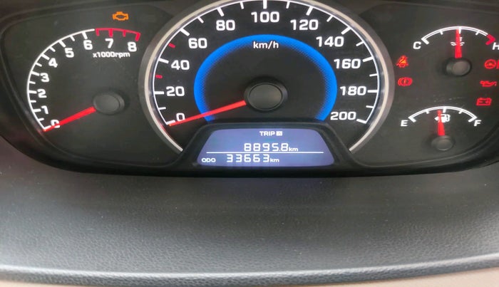 2018 Hyundai Grand i10 SPORTZ 1.2 KAPPA VTVT, Petrol, Manual, 33,663 km, interior