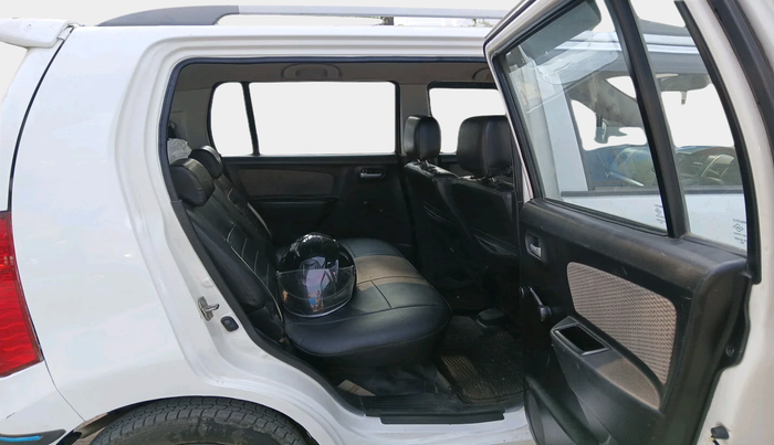 2016 Maruti Wagon R 1.0 LXI, Petrol, Manual, 1,18,391 km, interior