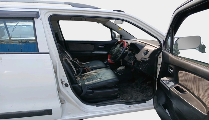 2016 Maruti Wagon R 1.0 LXI, Petrol, Manual, 1,18,391 km, interior