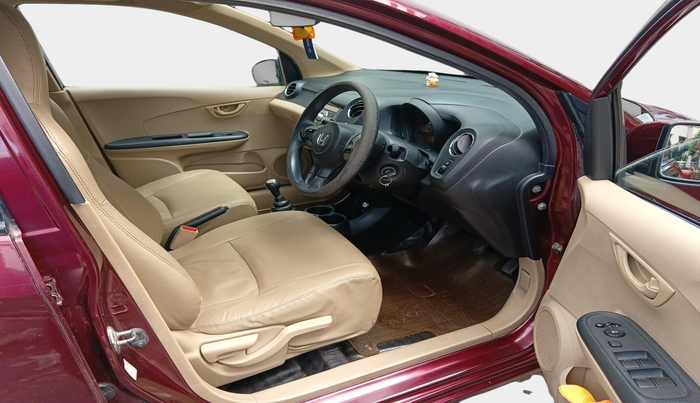 2015 Honda Amaze 1.2L I-VTEC SX, Petrol, Manual, 1,06,447 km, interior